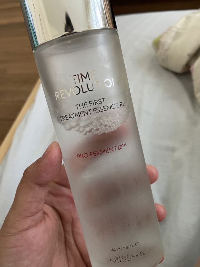 MISSHA Time Revolution First Treatment Essence review photo by ninalapiz