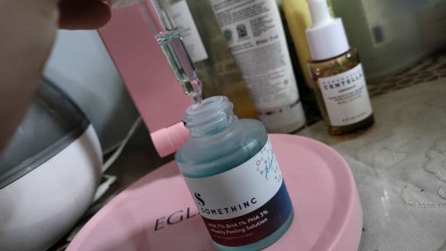 Somethinc AHA 7%, BHA 1%, PHA 3% Weekly Peeling Solution review photo by noviesun