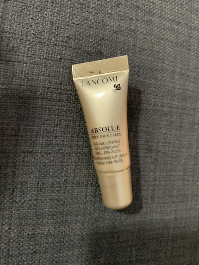 Lancome Absolue Precious Cells Nourishing Lip Balm Honey-In-Rose review photo by oceanlily