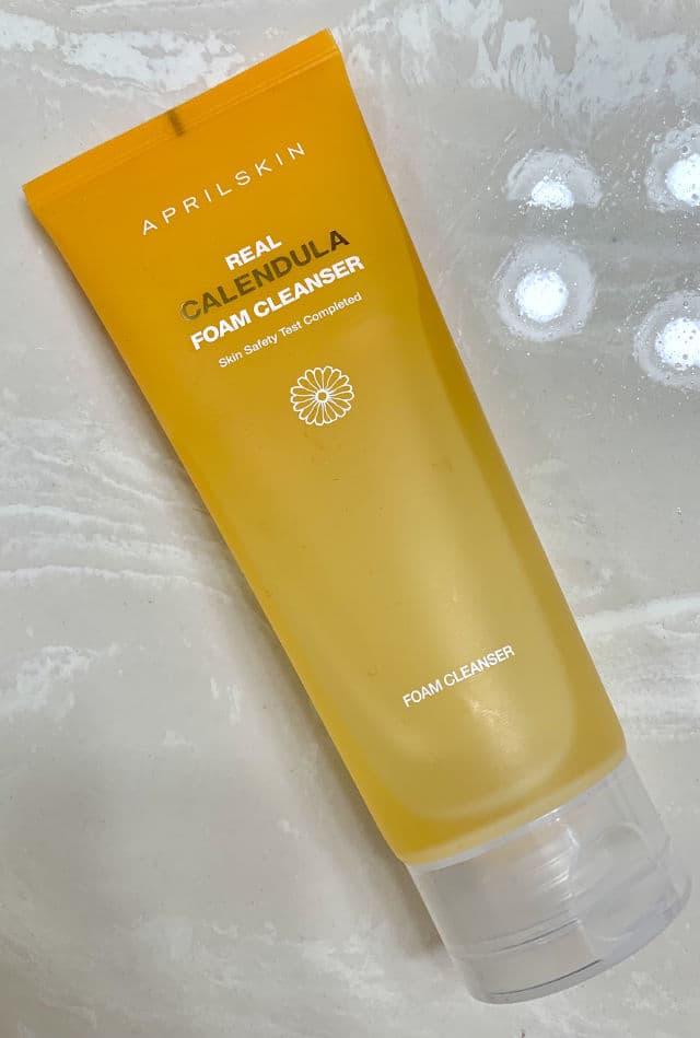 APRIL SKIN Real Calendula Foam Cleanser review photo by ohzenas