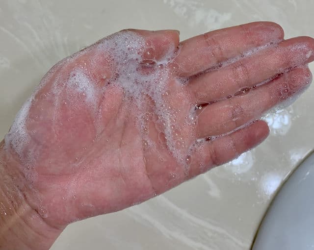 APRIL SKIN Real Calendula Foam Cleanser review photo by ohzenas