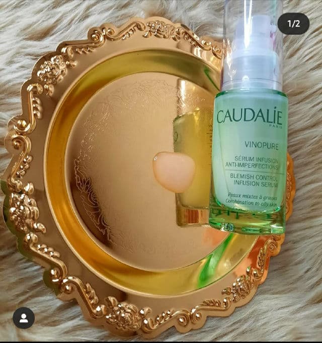Caudalie Paris Vinopure Serum review photo by oilyskinguru