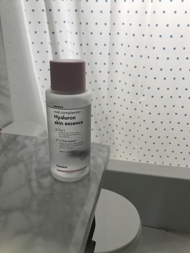 HANSKIN Real Complexion Hyaluron Skin Essence review photo by opheliaskin