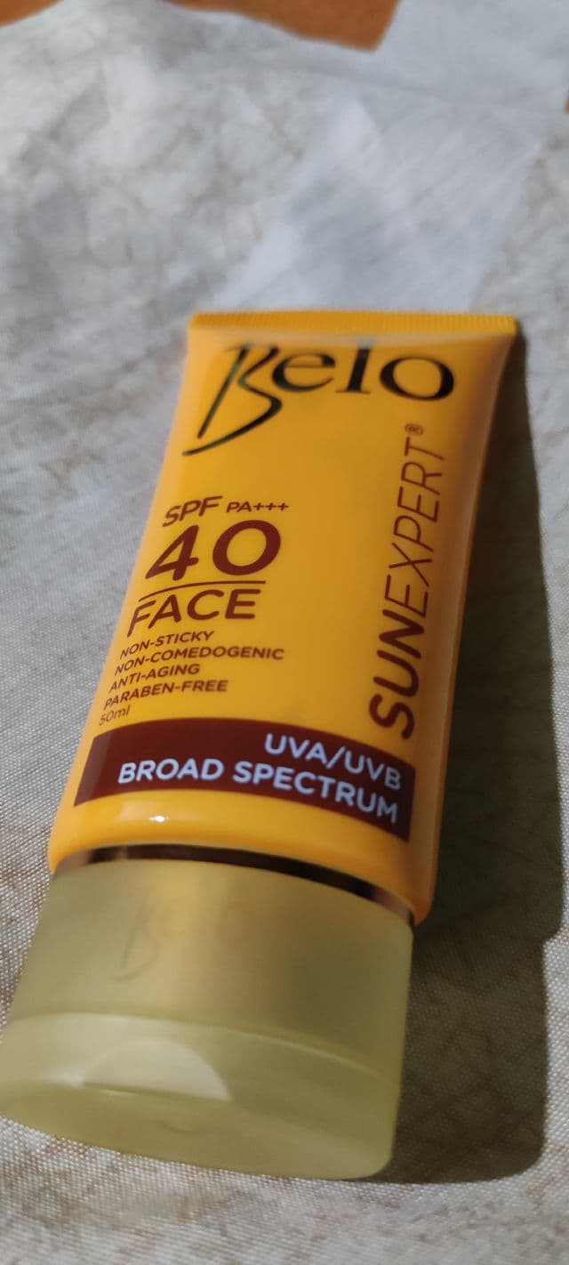 Belo Essentials SunExpert Face Cover SPF40 PA+++ review photo by parasootamol