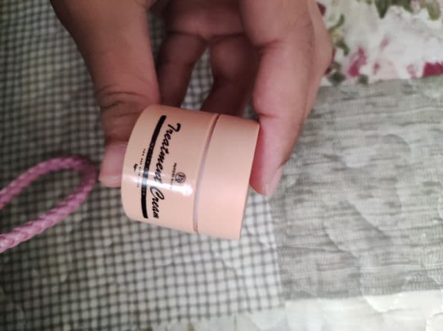 Puteri Ratu Treatment Cream review photo by straworriesf0rhana