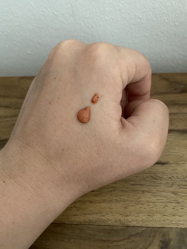 MISSHA Amazon Red Clay Pore Pack Foam Cleanser review photo by pixplore