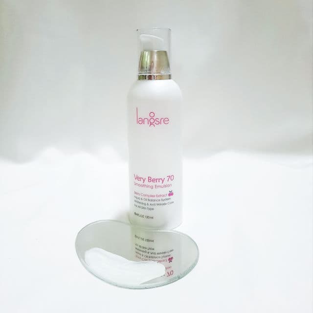 Langsre Very Berry 70 Smoothing Emulsion review photo by piya