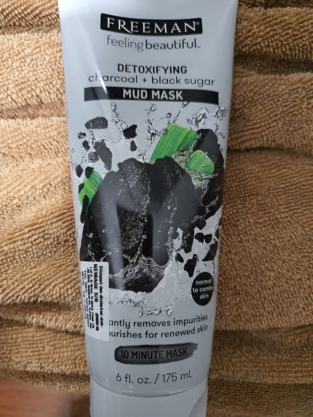 Freeman Feeling Beautiful Detoxifying Charcoal + Black Sugar Mud Mask review photo by prani613