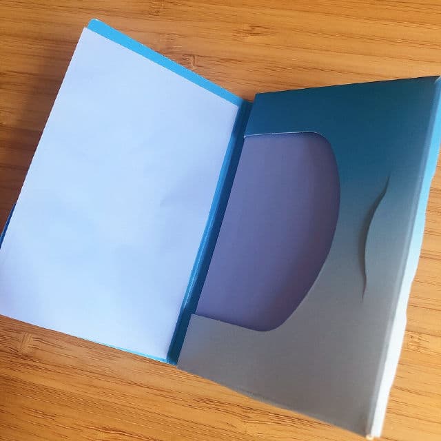Clean & Clear Oil-Absorbing Sheets review photo by purplerain9