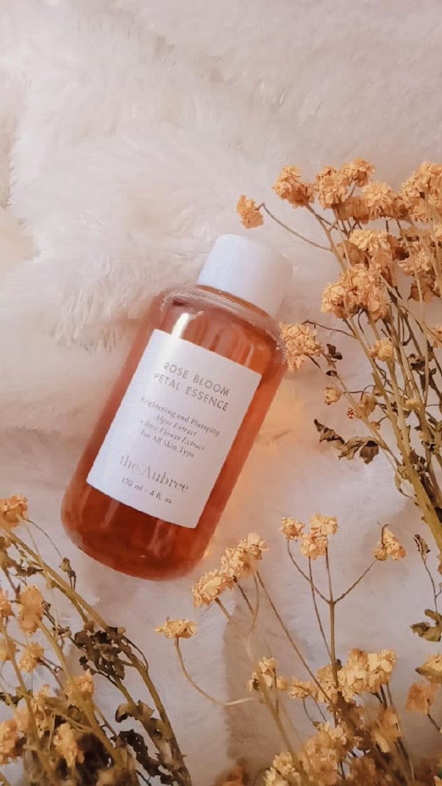 the Aubree Rose Bloom Petal Essence review photo by putriberliaaaan