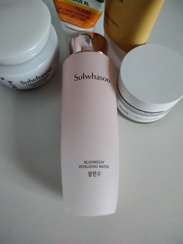 Sulwhasoo Bloomstay Vitalizing Water review photo by pyskhim