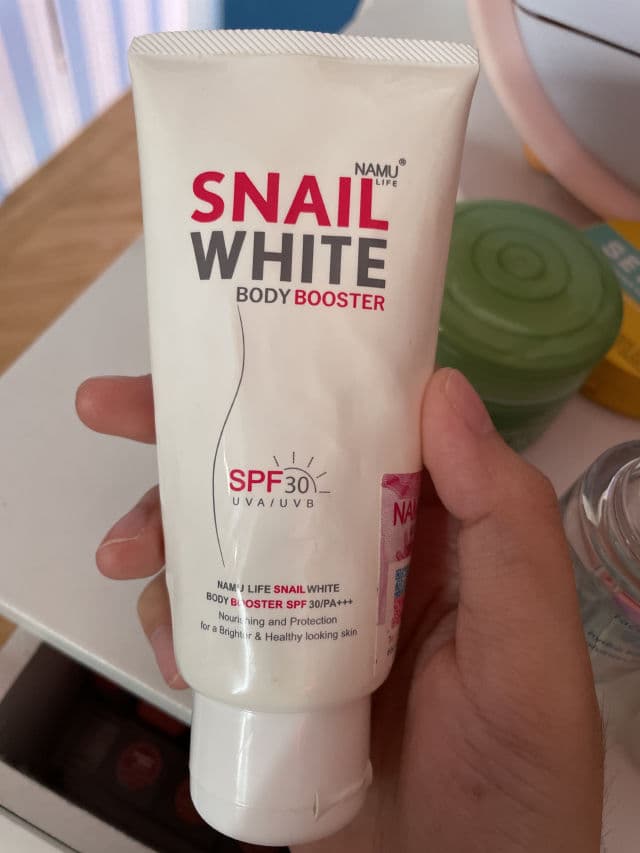 Snail White Body Booster SPF30/PA+++ review photo by rbeatrizg