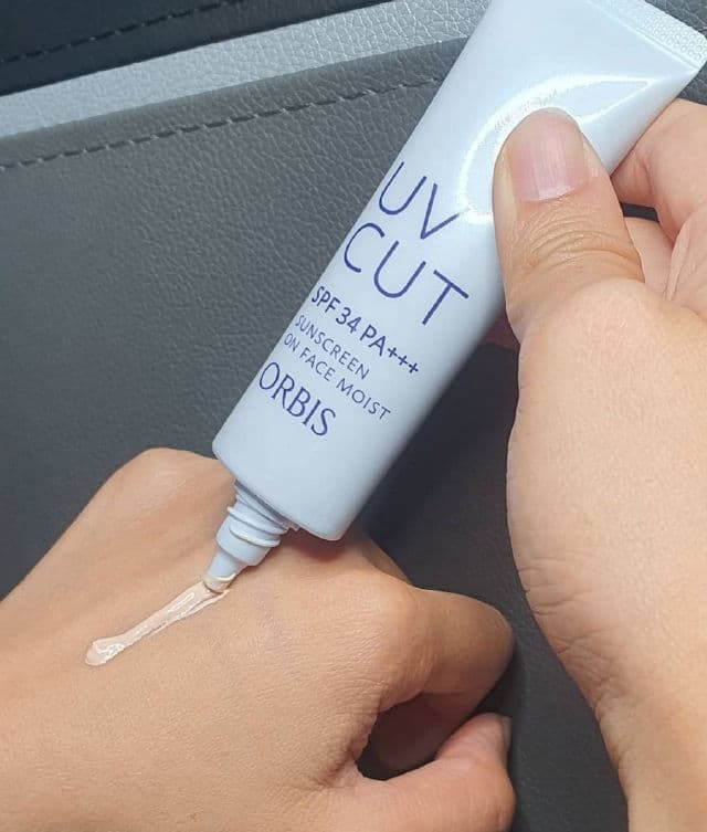 Orbis Sunscreen on Face Moist review photo by rebeccaxseah