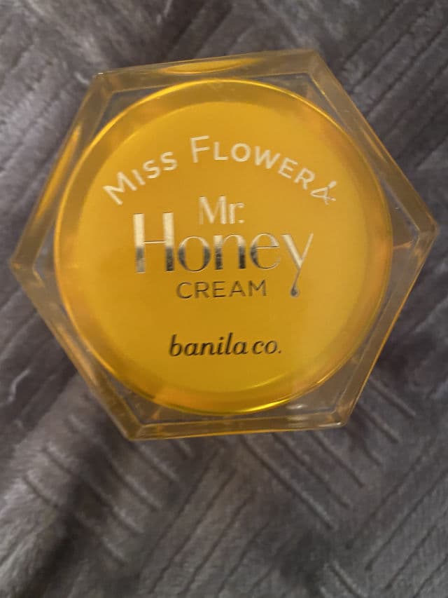 Banila Co. Miss Flower & Mr. Honey Cream review photo by Sharonspendstoomuch