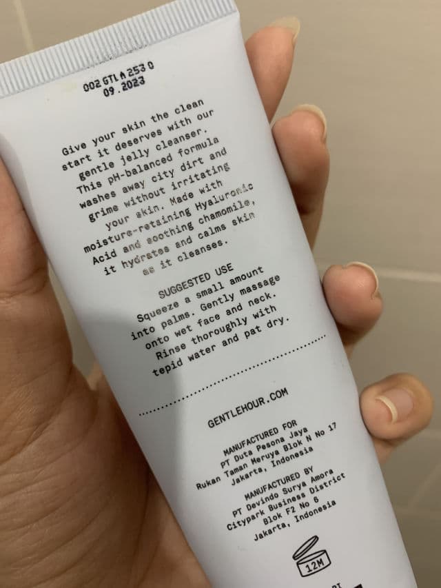 Gentle Hour Clean Start Hydrating Jelly Cleanser review photo by reginawidya