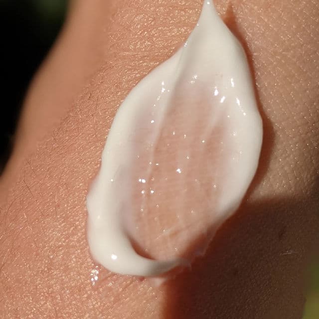 Josie Maran Cosmetics Whipped Argan Oil Beauty Butter review photo by reneeshacie