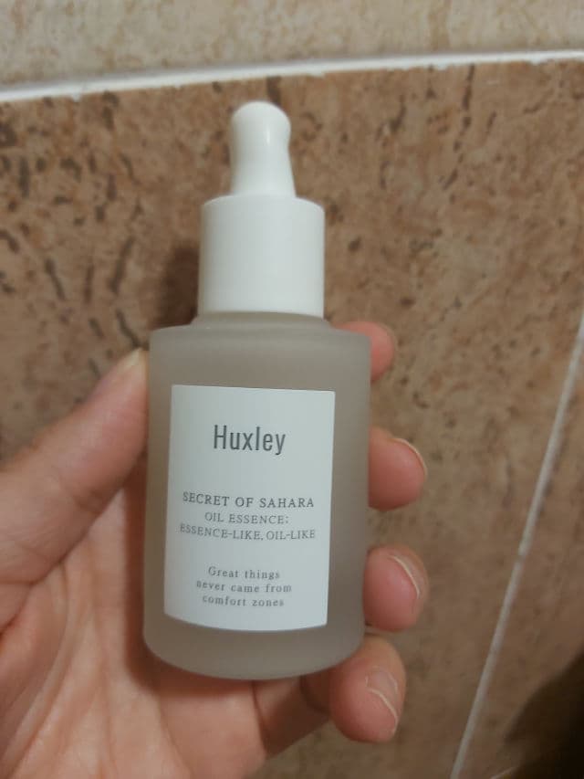 Huxley Oil Essence; Essence-Like Oil-Like review photo by resipepsi