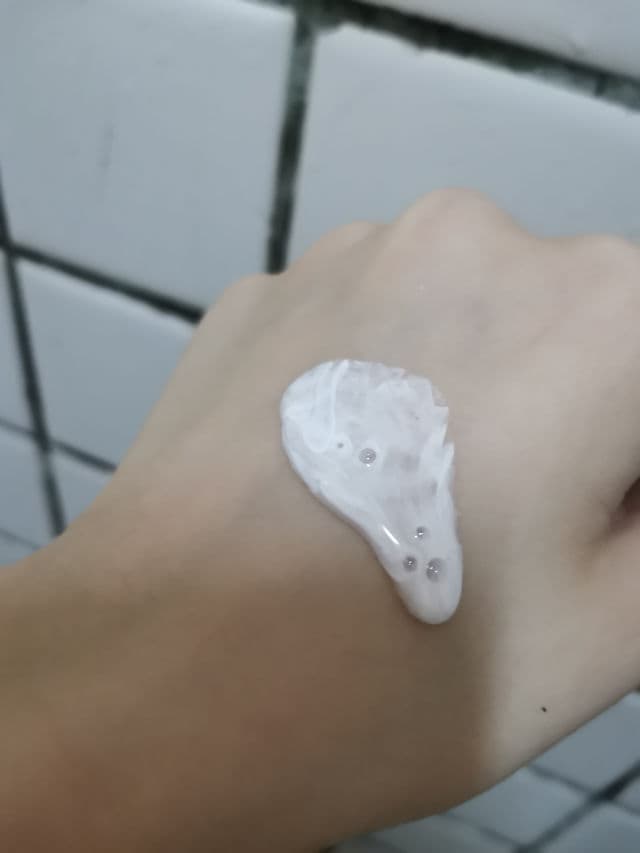 Fresh Formula Milky Glow Illuminating Facial Wash review photo by reviewsbynor
