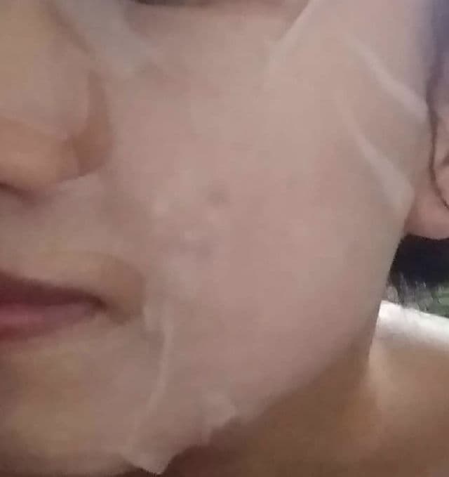 AHC Natural Essential Mask Aqua Brightening review photo by Unnily