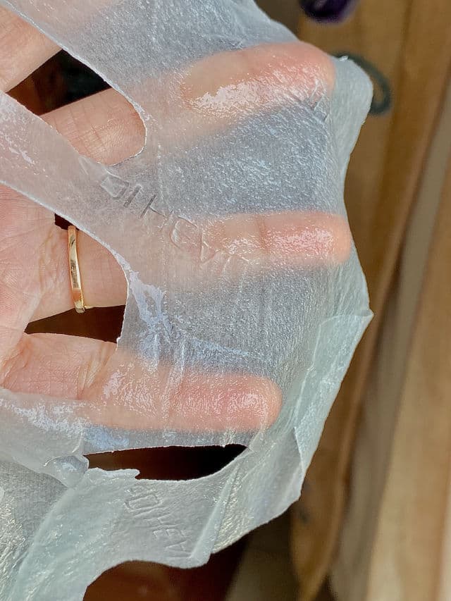 MEDIHEAL N.M.F Aquaring Ampoule Mask Ex review photo by riyaarolkar