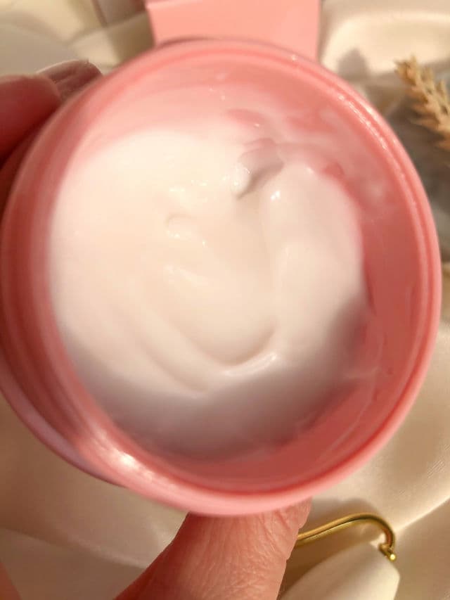 107 Everyday Plump Hydro Cream review photo by rominaksusha