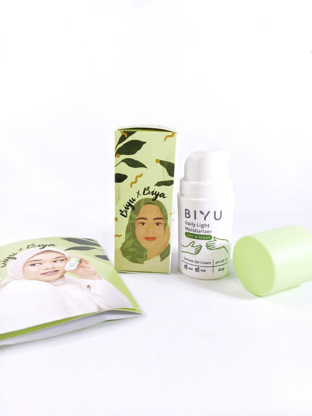 Biyu Daily Light Moisturizer review photo by roza