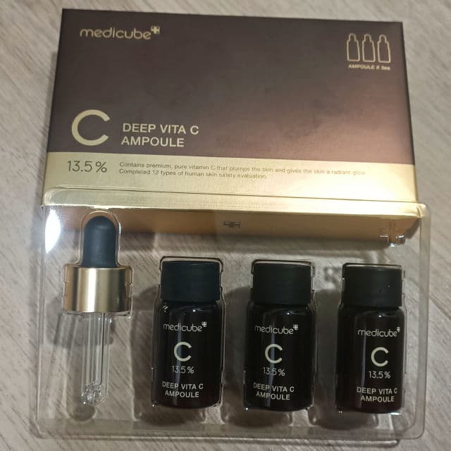 Medicube Deep Vita C Ampoule review photo by samanwong