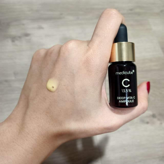 Medicube Deep Vita C Ampoule review photo by samanwong