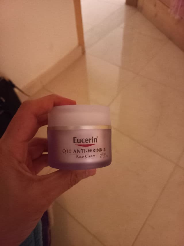 Eucerin Q10 Anti-Wrinkle Face Creme review photo by samirabm