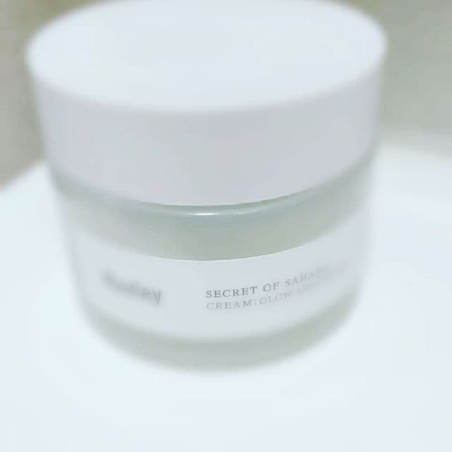 Huxley Cream Glow Awakening review photo by LosPotisDeLola