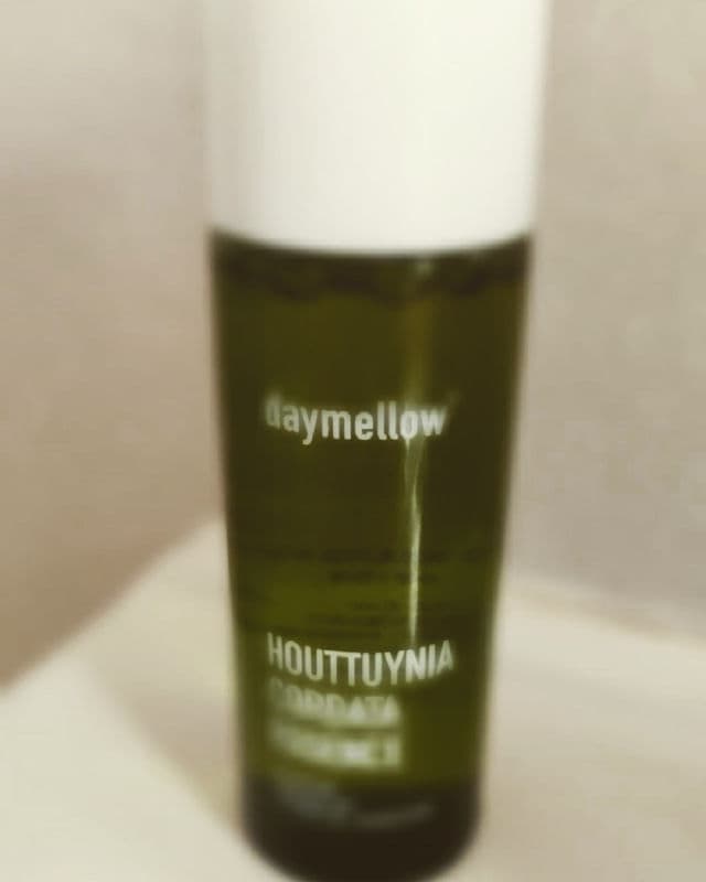 DAYMELLOW Houttuynia Cordata Real Soothing Essence review photo by LosPotisDeLola