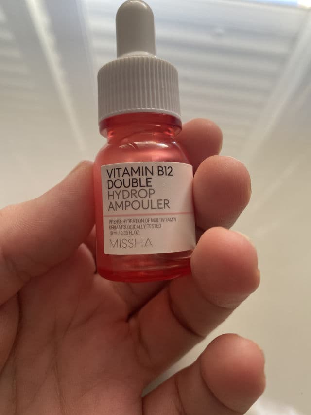 MISSHA Vitamin B12 Double Hydrop Ampouler review photo by sefapi