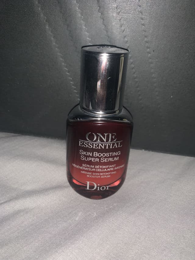 Dior Capture Totale One Essential Skin Boosting Super Serum review photo by shabssbm