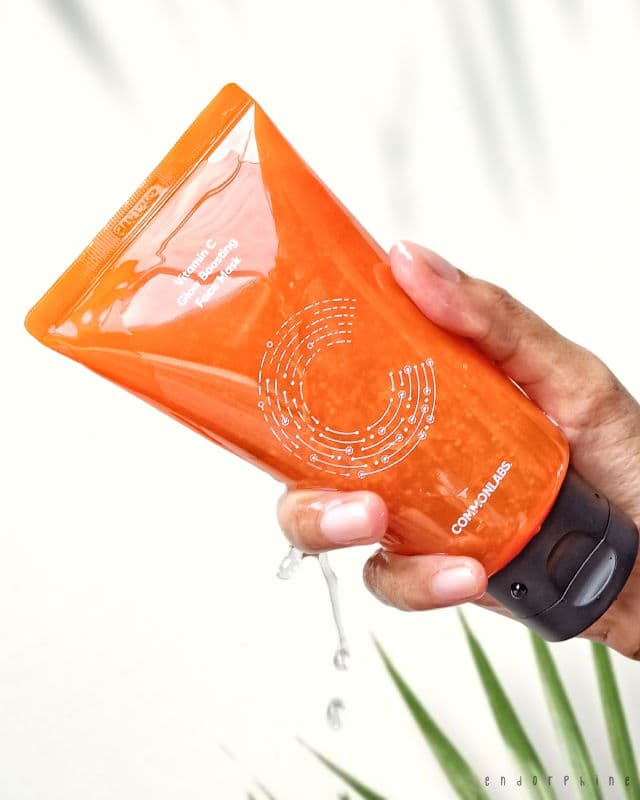 COMMONLABS Vitamin C Glow Boosting Face Mask review photo by shafatc