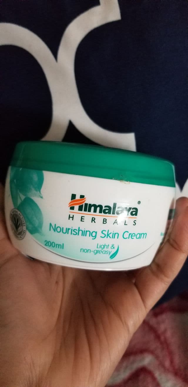 Himalaya Himalaya Nourishing Skin Cream 50g review photo by skincarebysheena