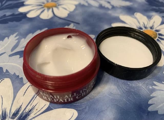 EYENLIP Snail All In One Repair Cream  review photo by shiralee