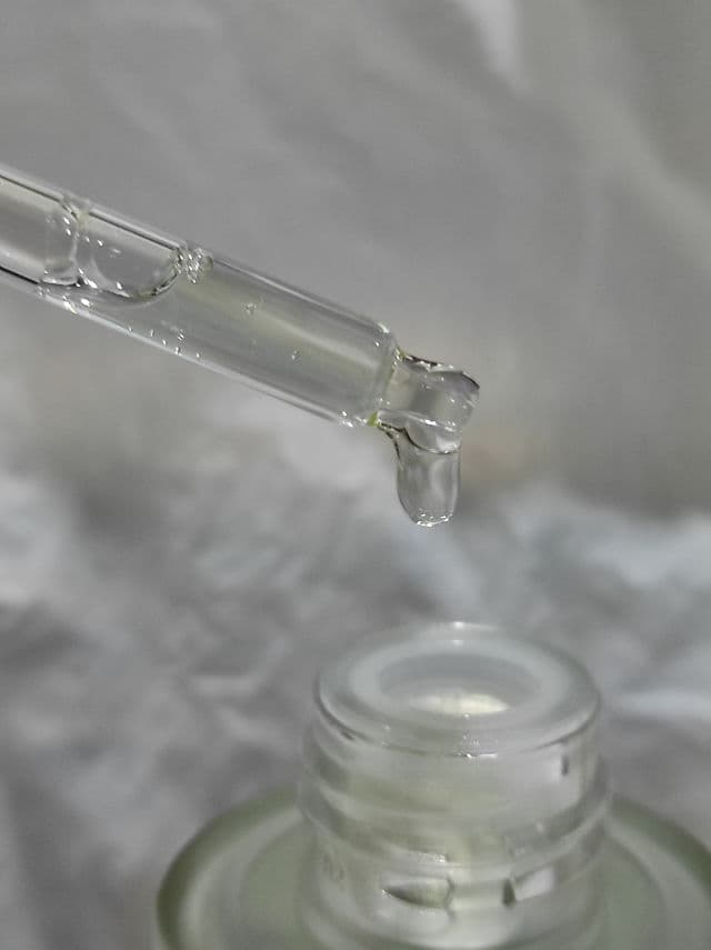 Feelxo How Was It? Cica Serum review photo by Shofura