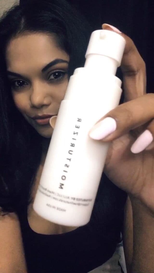 NAELI Collagen & Peptide SPF 30 Daily Moisturizer review photo by silverentj