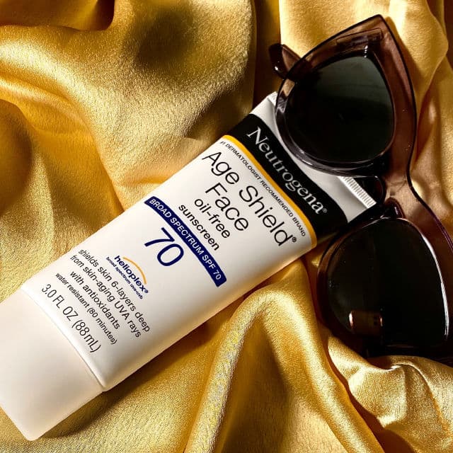 Neutrogena Age Shield Face Sunscreen Lotion SPF 70 review photo by sindiaB