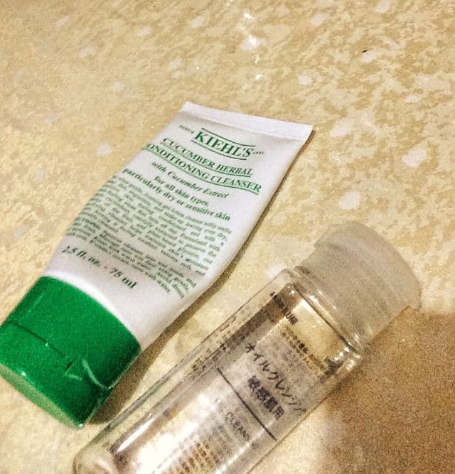 MUJI Oil Cleansing review photo by skeengeeks