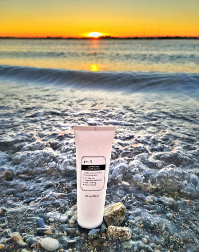 Dear, Klairs Gentle Black Facial Cleanser review photo by skinbypri