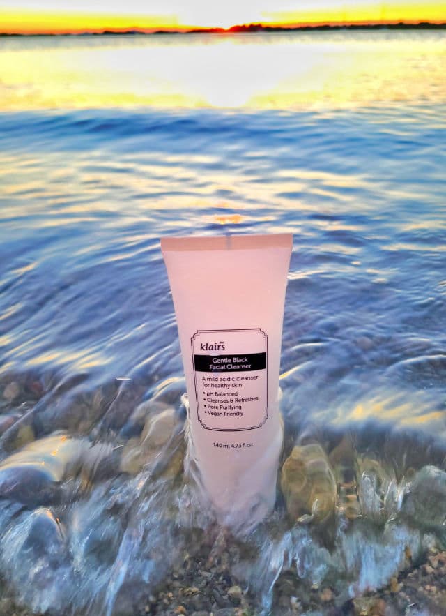 Dear, Klairs Gentle Black Facial Cleanser review photo by skinbypri