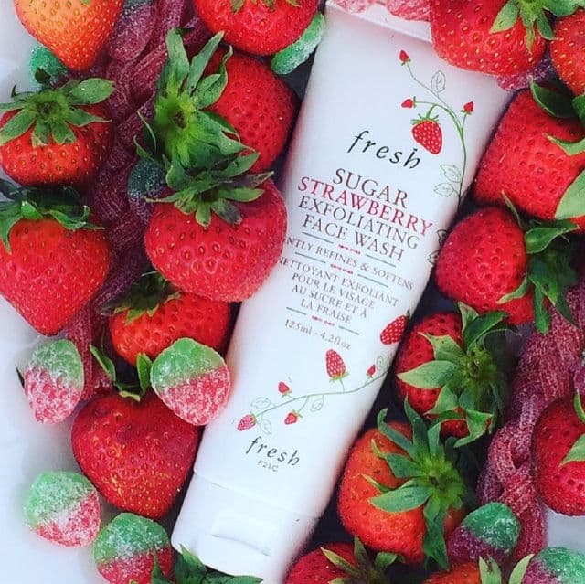 fresh Sugar Strawberry Exfoliating Face Wash review photo by skincareismyworld