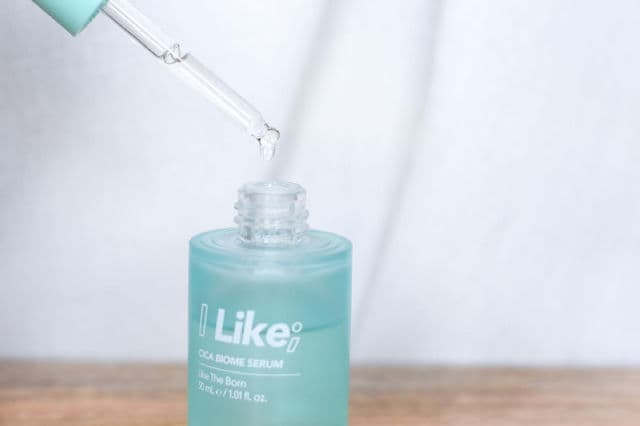 Audrey & Young I Like Cica Microbiome Serum review photo by skincareinhawaii