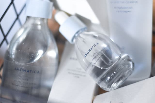 Aromatica Aloe Hy-ffective Serum review photo by skincareinhawaii