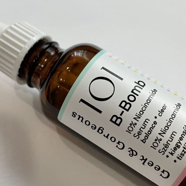 Geek & Gorgeous B-Bomb review photo by skincareitry