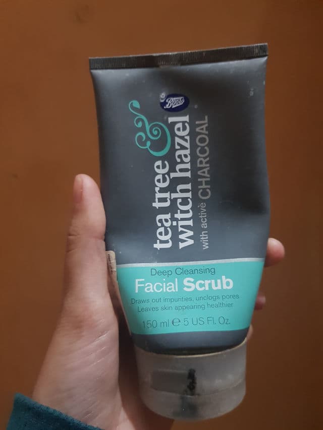 Boots Tea Tree & Witch Hazel Charcoal Facial Scrub review photo by skincareminimalist