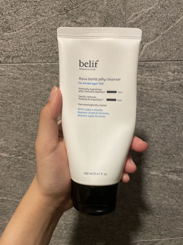 belif Aqua Bomb Jelly Cleanser review photo by skincaremummy