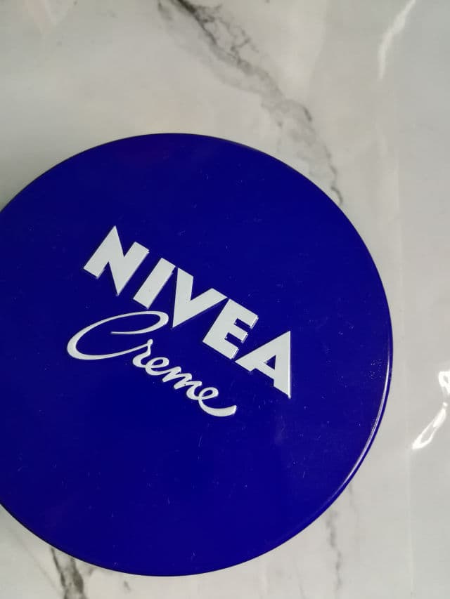 Nivea Creme - Original review photo by skincarenobs