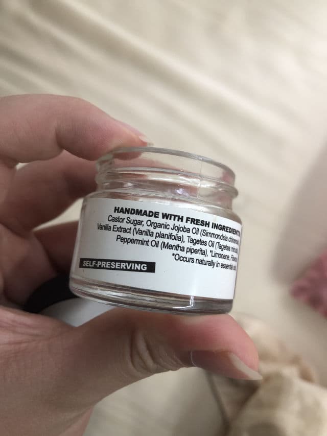 LUSH Mint Julips Lip Scrub review photo by skinoasis